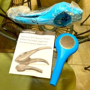 Tupperware juicer and zoster.  Zest n press.